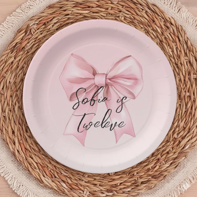 Plato de papel de cumpleaños con lazo rosa doce (Subido por el creador)