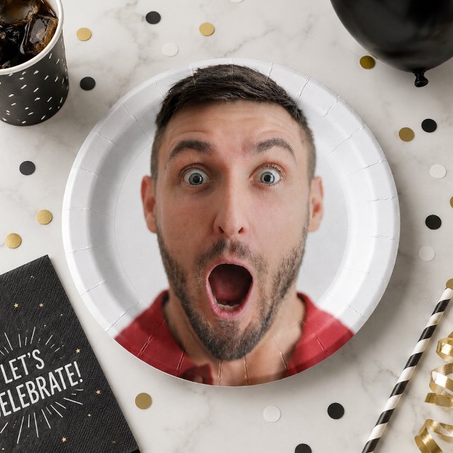 Plato de papel de foto personalizado | Vajilla par (Custom photo paper plate with upload picture design for birthdays and funny party tables.)