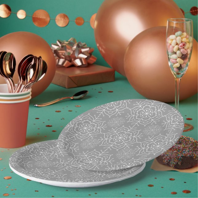 Plato de papel de Navidad con copo de nieve gris y (Multi)