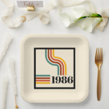Plato de papel de rayas para cumpleaños número 40 