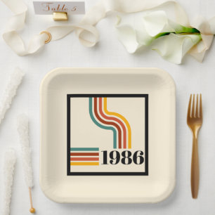 Plato de papel de rayas para cumpleaños número 40