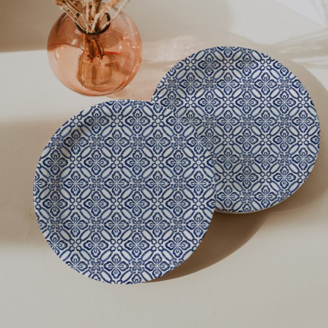 Plato De Papel Desayuno Brunch de Boda con Baldosas Azules y Blan (Dark blue and white italian tile print paper plates for bridal shower or baby shower party)