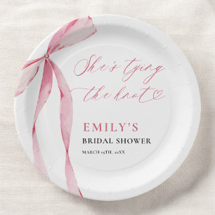 Plato De Papel Despedida de soltera She's Tying the Knot