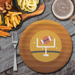 Plato De Papel Día del partido de fútbol erguido<br><div class="desc">Los platos de papel de mugre de fútbol americano presentan un futbol a través de las rejas de rayas marrón a oro. Vea las invitaciones coincidentes y más en nuestra tienda.</div>