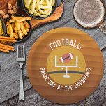 Plato De Papel Día del partido de fútbol erguido<br><div class="desc">Las placas de papel personalizadas del fútbol americano presentan un futbol a través de las rejas de rayas marrón a oro. Vea las invitaciones coincidentes y más en nuestra colección.</div>