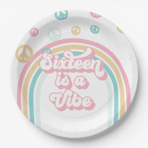 Plato De Papel Dieciséis es un arco iris de verano retro