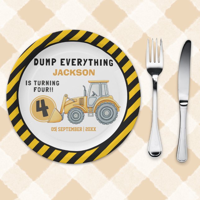 Plato De Papel "Dig In! Construction Truck Party for 4th Birthday (Subido por el creador)