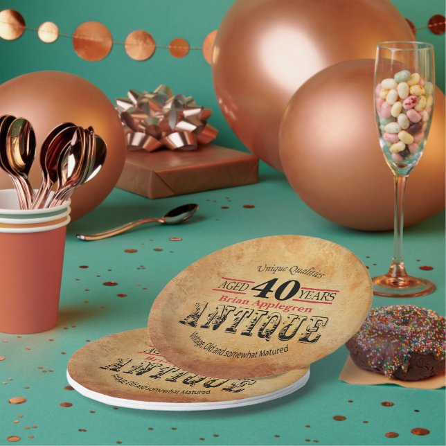Plato De Papel Diseño de cumpleaños 40 años, antigüedad y cosecha (Multi)