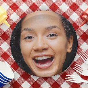 Plato De Papel Diversión Cara Completa Cerrar Selfie Foto