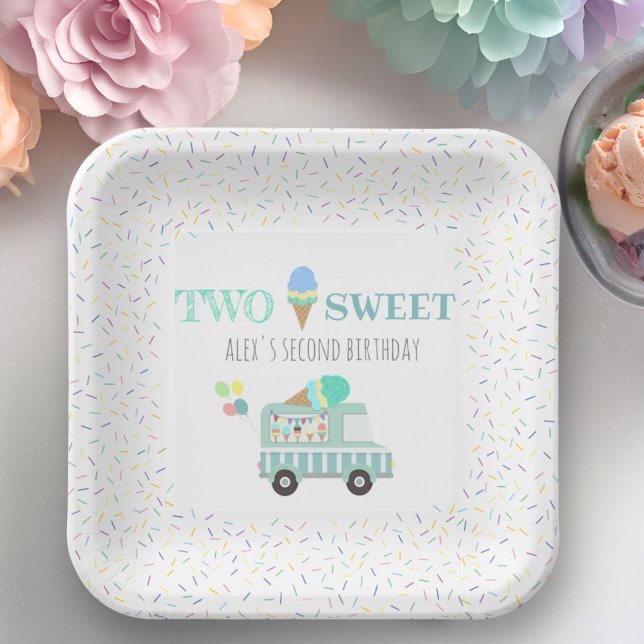 Plato De Papel Dos helados dulces personalizados neutrales de gén (Subido por el creador)