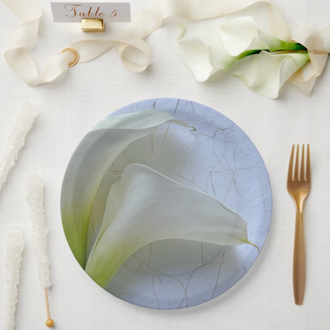 Plato De Papel Dos lirios de calila sobre papel texturizado (Boda)