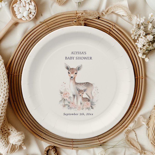 Plato De Papel Ducha de Niña Bebé Ciervo Lindo (Cute deer baby shower paper plates personalized with the name of the mother-to-be)