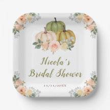 Ducha de novia con calabazas florales en verde sal