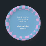 Plato De Papel Ducha de parejas personalizada con tablero de ajed<br><div class="desc">Platos de papel para ducha de novia de parejas personalizados con tablero de ajedrez periwinkle retro</div>