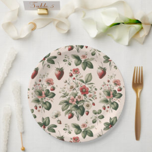 Plato De Papel Dulce de Berry rosa por todo el patrón de fresa