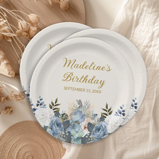 Plato De Papel Dusty Blue Floral Gold Feliz nombre de cumpleaños (Dusty blue watercolor floral women's birthday party paper plates)