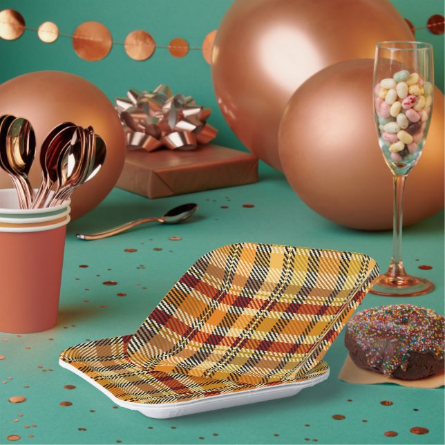 Plato De Papel Earthtone Plaid Paper Party Plates (Multi)