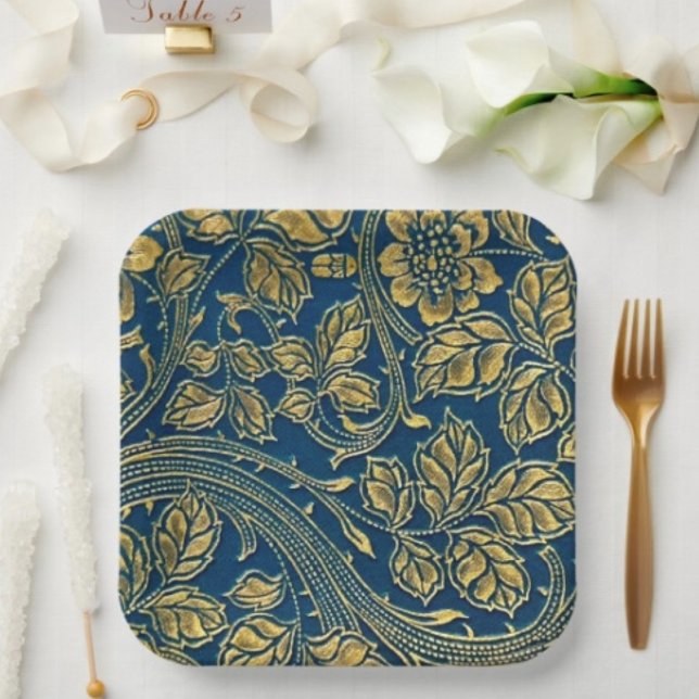 Plato de papel elegancia flor dorada ( Paper Plates Durable paper stock FDA compliant food safety. 
)