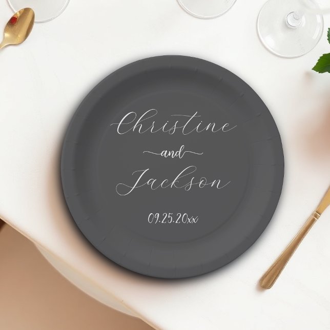 Plato De Papel Elegante Boda Gris Oscuro Script (Subido por el creador)