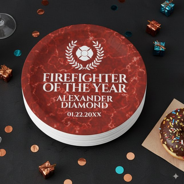 Plato De Papel Elegante bombero del año mármol rojo (Elegant Firefighter of the Year Red Marble Round Paper Plates Cover Photo)