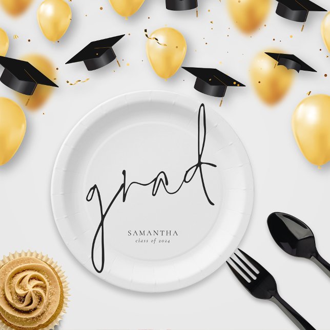 Plato De Papel Elegante Grad Black Script Name Graduación (Subido por el creador)
