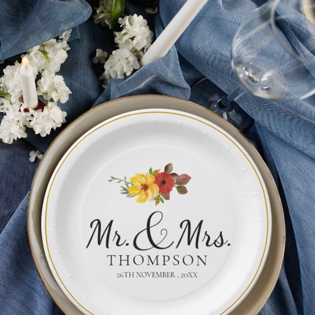 Plato De Papel Elegante Naranja Floral Sr. Wedding Party (Elegant Orange Floral Mr Mrs Wedding Party Paper Plates)