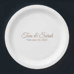 Plato De Papel Elegante placa de bodas<br><div class="desc">Incluya elegantes platos de papel para la celebración de su boda. La parte frontal muestra el nombre de la pareja y la fecha del boda. Personalizar el texto. Utilice la plantilla para crear su propio y elegante plato de papel para bodas.</div>