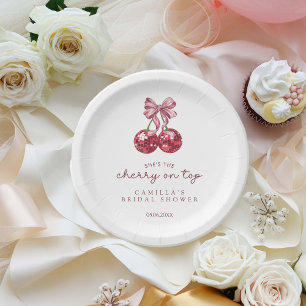 Plato De Papel Ella es la cereza en la ducha de novias rosada sup