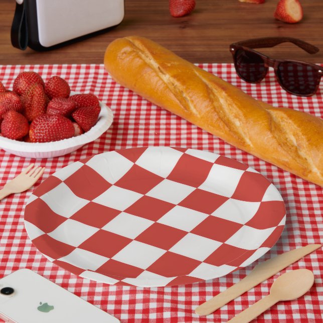Plato De Papel Encanto Atemporal Rojo y Blanco Cuadros Alegres BB (Picnic)