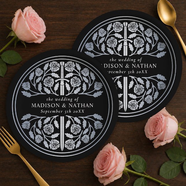 Plato De Papel Espada Medieval Real Bodas Plata Negra  (Subido por el creador)