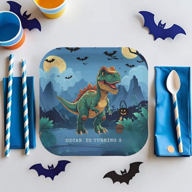Plato De Papel Espeluznante Personalizado de cumpleaños T-Rex (Subido por el creador)