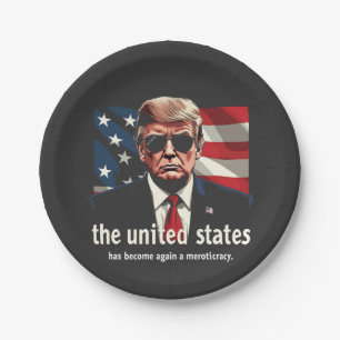 Plato De Papel Estados Unidos se ha vuelto a convertir en una mer