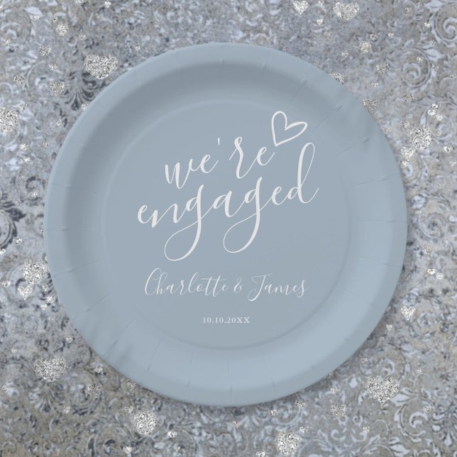 Plato De Papel Estamos comprometidos Fiesta de compromiso Azul po (We're Engaged Engagement Party Dusty Blue Paper Plates)