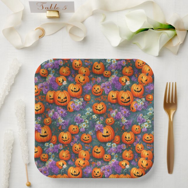 Plato De Papel Faroles Jack-o' De Halloween Y Flores Moradas (Boda)