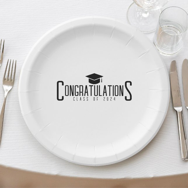 Plato De Papel Felicitaciones de Blanco y Negro Clase de Graduaci (White & Black Congratulations Class Of Graduation Paper Plates)