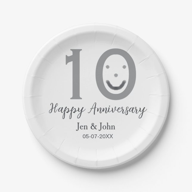 Plato De Papel Feliz 10° aniversario fecha gris emoji negrita (Anverso)
