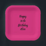 Plato De Papel Feliz 16º cumpleaños nombre personalizado Girly Pi<br><div class="desc">Diseñado con plantilla de texto para el mensaje y nombre "Feliz 16º cumpleaños" que usted puede personalizar! También puede cambiar el color de fondo como desee.</div>