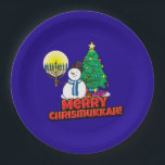 Plato De Papel Feliz Chrismukkah con Snowman y Menorah<br><div class="desc">¡Es una verdadera Chrismukkah 2019! ¡Los Navidades y Hanukkah caen en la misma semana!Añada estas divertidas planchas de papel entre religiones (Hanukkah y Navidades) a sus celebraciones de Chrismukkah este año. Si celebran las fiestas juntos, son un toque agradable.Este es nuestro diseño y no lo encontrarás en otra parte que...</div>