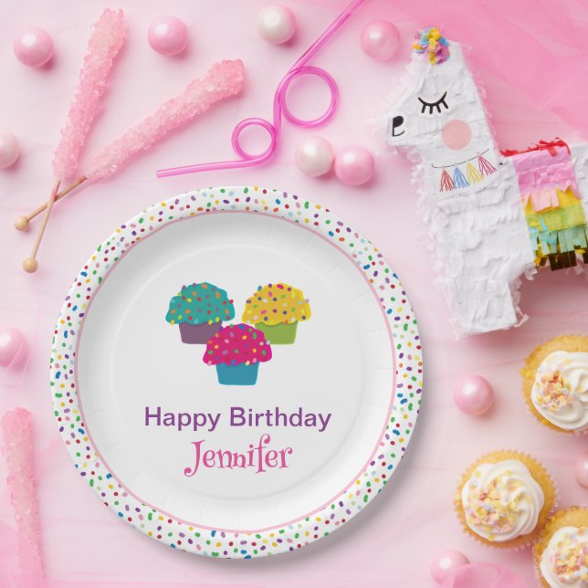 Plato De Papel Feliz Cumpleaños Cupcake Glaseado Caprichoso  (Fiesta)
