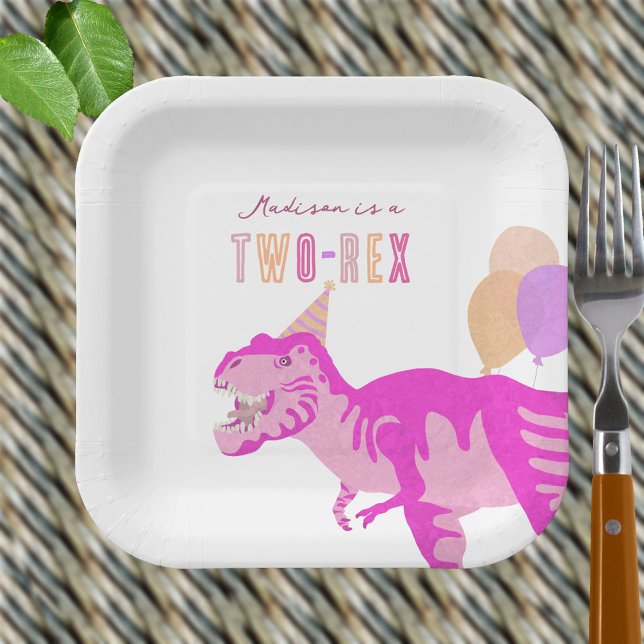 Plato De Papel Fiesta de cumpleaños de dos rex dinosaurios rosado (Add a little fun to the refreshments table with these cute Two-Rex dinosaur birthday paper plates)