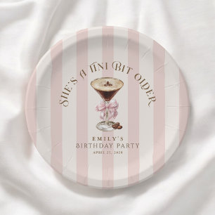 Plato De Papel Fiesta de cumpleaños de Espresso Martini, un poco 