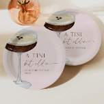 Plato De Papel Fiesta de cumpleaños de Expresso Martini, un poco<br><div class="desc">¡Esto es un Tini un poco más viejo Plates de papel de fiesta de cumpleaños de Expresso Rosa Martini!</div>