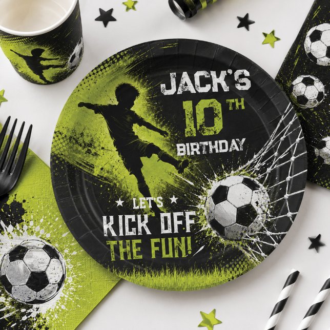 Plato De Papel Fiesta de Cumpleaños de Fútbol Kick Off con Verde  (Subido por el creador)