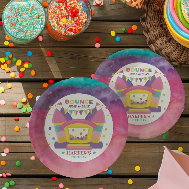 Plato De Papel Fiesta de cumpleaños de la casa de Bonza ( Let our bounce house birthday party paper plates, take your little one’s big day to new heights.)