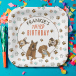 Plato De Papel Fiesta de cumpleaños de Puppy Paw-ty<br><div class="desc">¡Es hora de dejar que los buenos tiempos pasen y celebrar un día especial con una fiesta de cumpleaños para niños con temas de perro! ¡O Perros! Prepárate para un día inolvidable de amor y diversión para tu pequeño con estos adorables platos de cumpleaños con temática de cachorro. Estos platos...</div>
