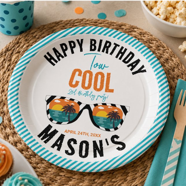 Plato De Papel Fiesta de cumpleaños número 2 de Two Cool Boy (Two Cool Boy 2nd Birthday Party Paper Plates)