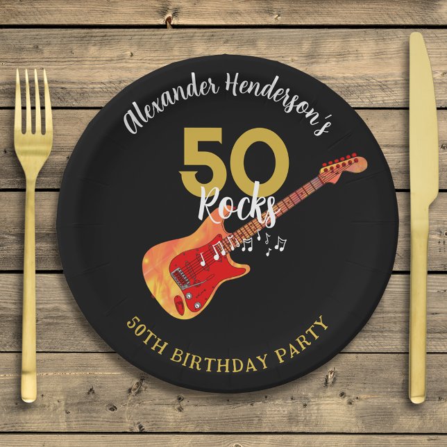Plato De Papel Fiesta de cumpleaños número 50 del Rock and Roll (50 Rocks cool guitar 50th birthday party paper plate personalized in gold and black)
