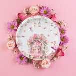 Plato De Papel Fiesta de cumpleaños rosado de hadas boscosas enca<br><div class="desc">Este jardín está adornado con delicadas hadas y flores silvestres florecientes,  que capturan la esencia de una celebración mágica para tu niñita. Este diseño es una armoniosa mezcla de elegancia acuática y encanto caprichoso,  prometiendo una inolvidable experiencia de fiesta de cumpleaños. Elementos coincidentes disponibles.</div>