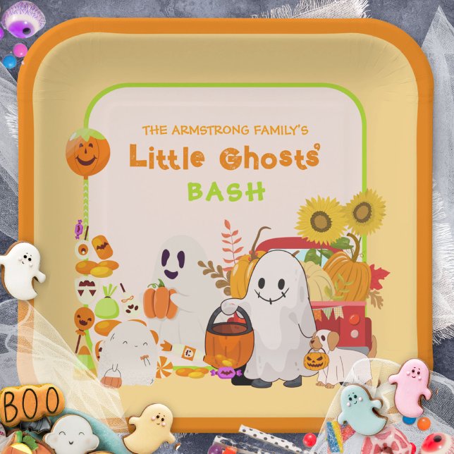 Plato De Papel Fiesta de Halloween de la familia Little Ghosts (Little Ghosts Family Halloween Party Paper Plates ©Susanne Sachers - Sunny Mind 👻)