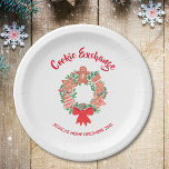 Plato De Papel Fiesta de intercambio de cookies de Navidades de v<br><div class="desc">Estos adorables y encantadores platos de papel serán perfectos para tu fiesta de Cookie Exchange. Están impresas con una acuarela de una corona festiva decorada con galletas de Navidad. Personalizable fácil. ¡Disfruta de las vacaciones divertidas! Acuarela original © Michele Davies.</div>